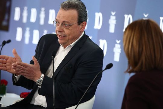 Καταγγέλλει λαθροχειρία με τις άρσεις ασυλίας